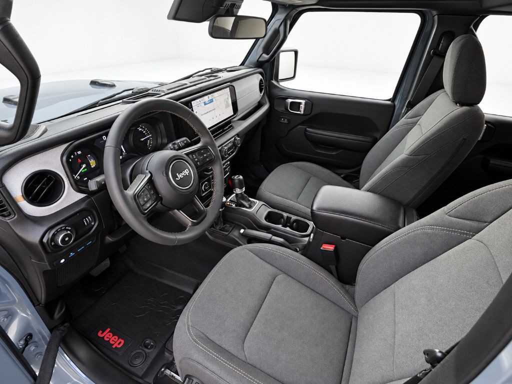 2024 Jeep Wrangler Image 8