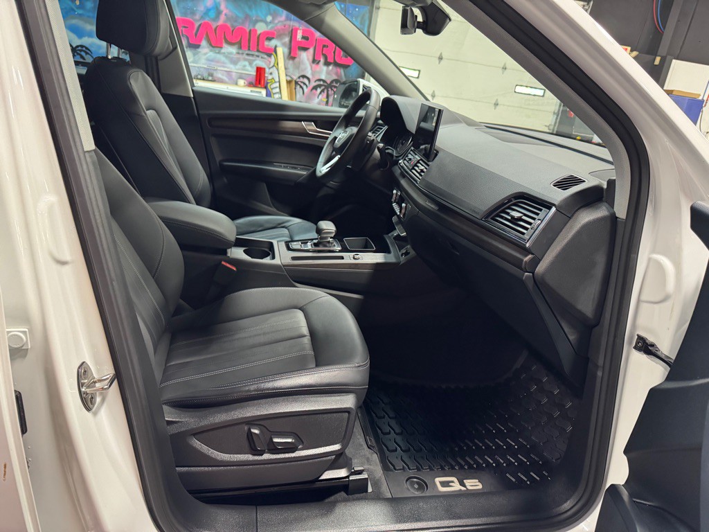 2023 Audi Q5 Image 17