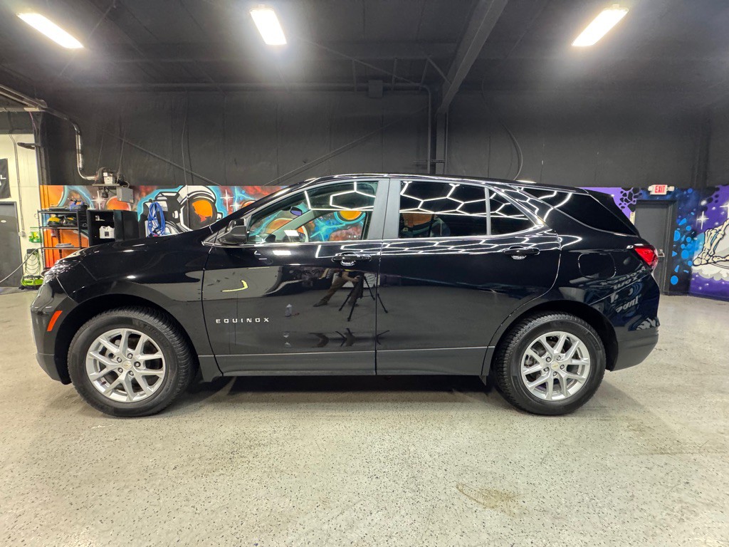 2023 Chevrolet Equinox Image 2