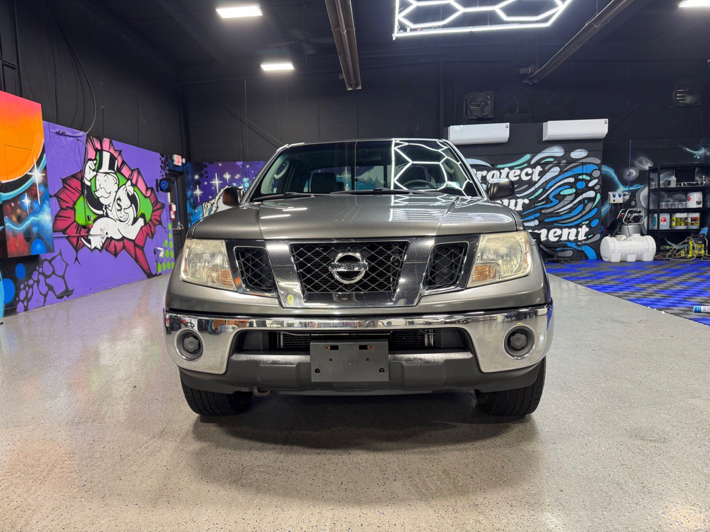 2009 Nissan Frontier Image 9