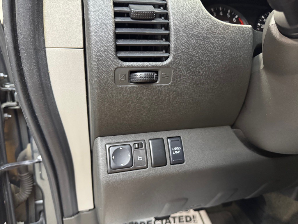 2009 Nissan Frontier Image 19