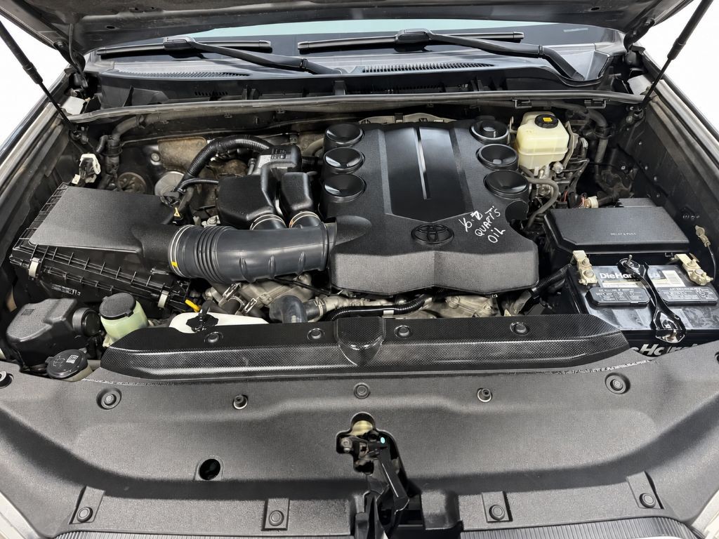 2019 Toyota 4Runner Image 12