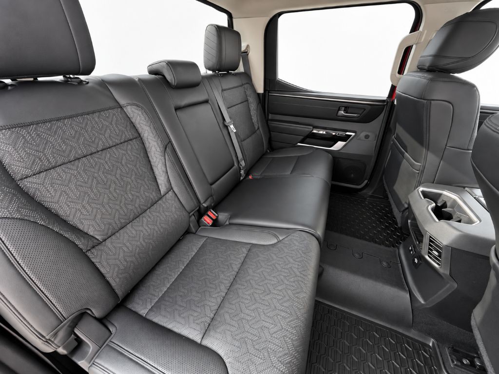 2022 Toyota Tundra Image 12