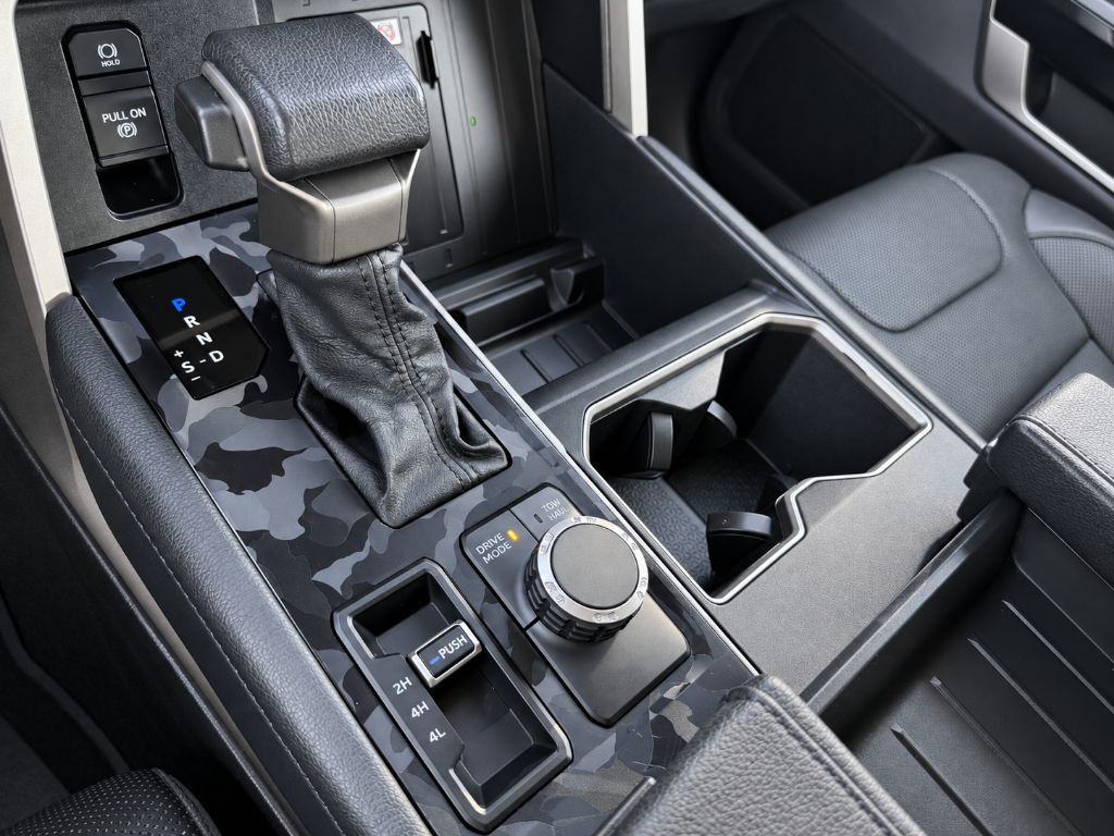 2022 Toyota Tundra Image 14