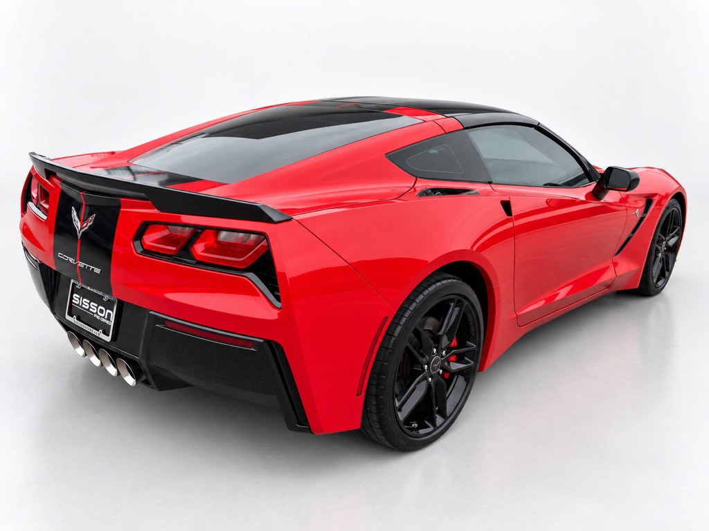 2015 Chevrolet Corvette Image 3