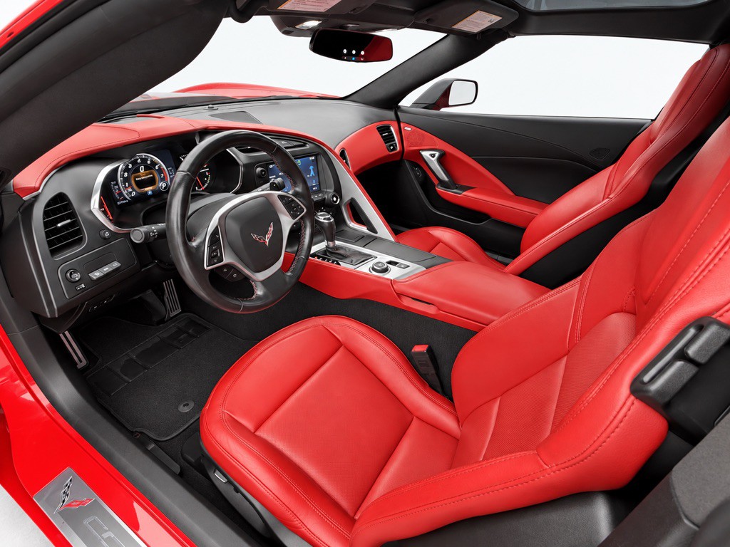 2015 Chevrolet Corvette Image 9