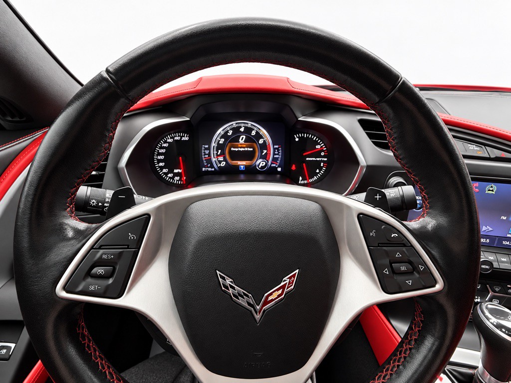 2015 Chevrolet Corvette Image 15