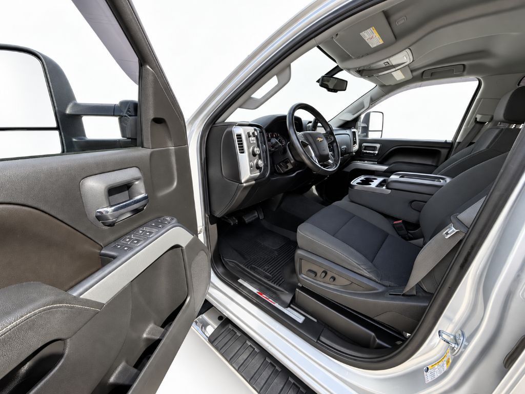 2015 Chevrolet Silverado 1500 Image 13