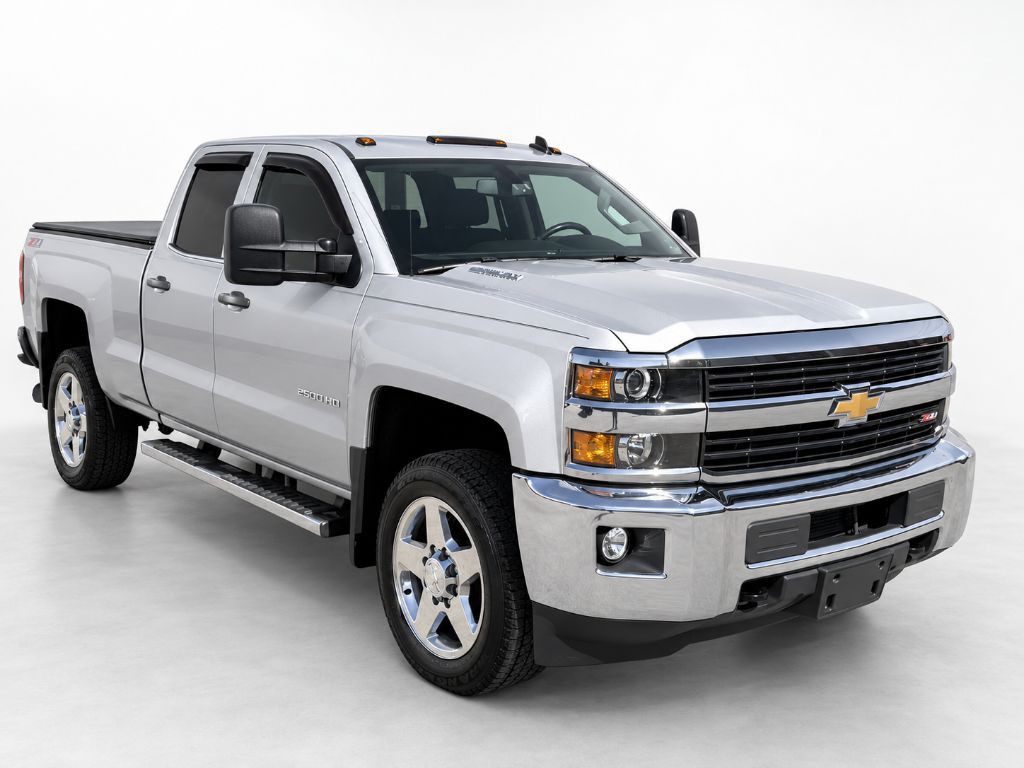 2015 Chevrolet Silverado 1500 Image 1