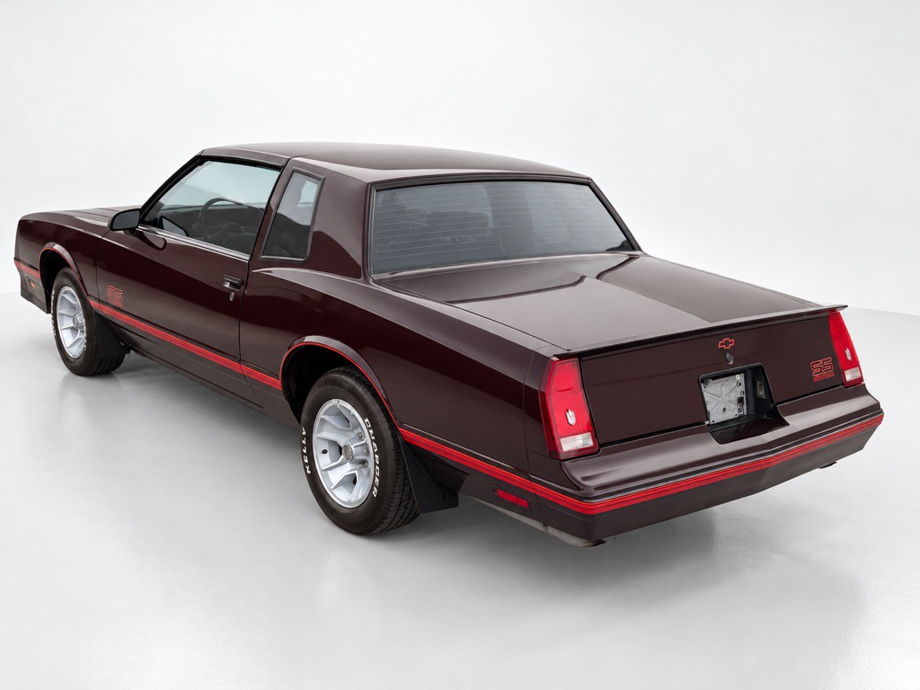 1988 Chevrolet Monte Carlo Image 5