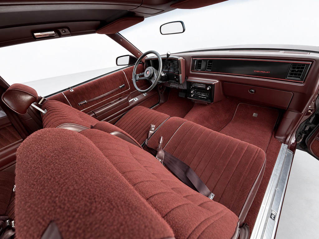 1988 Chevrolet Monte Carlo Image 9