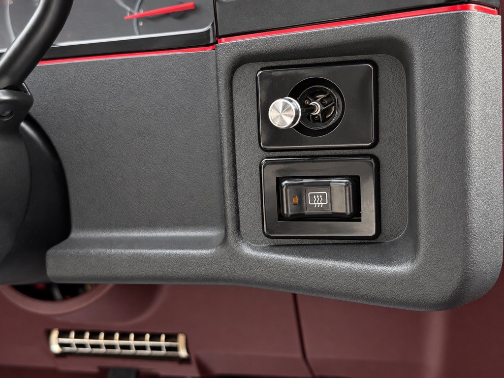 1988 Chevrolet Monte Carlo Image 13