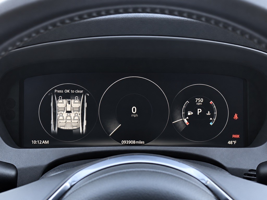 2018 Jaguar XE Image 19