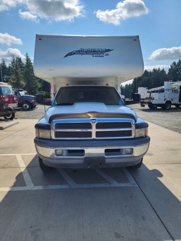 1998 Dodge Ram 3500 Image 2