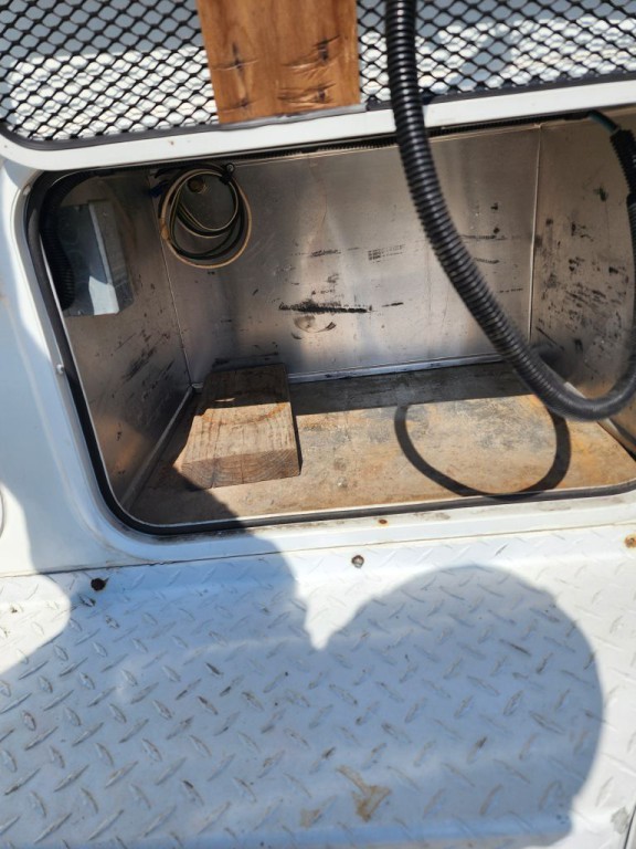 1998 Dodge Ram 3500 Image 24