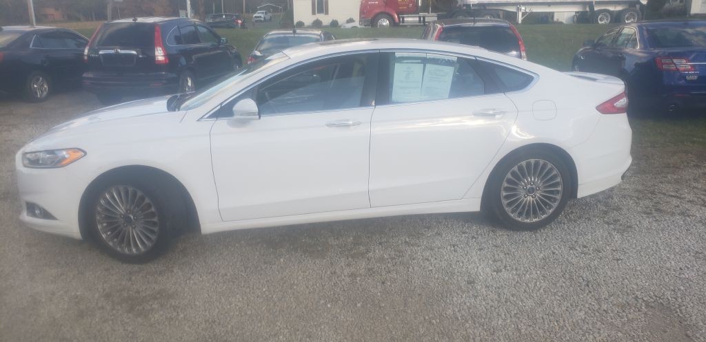 2016 Ford Fusion Image 2