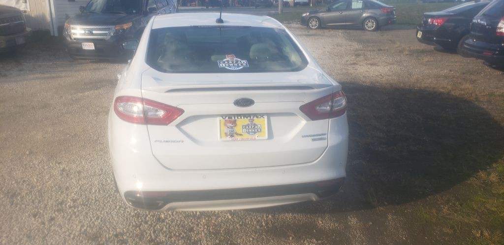 2016 Ford Fusion Image 4