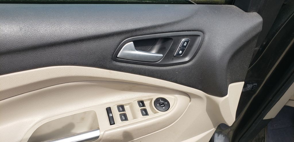 2015 Ford Escape Image 11