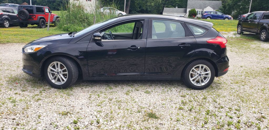 2017 Ford Focus Image 2