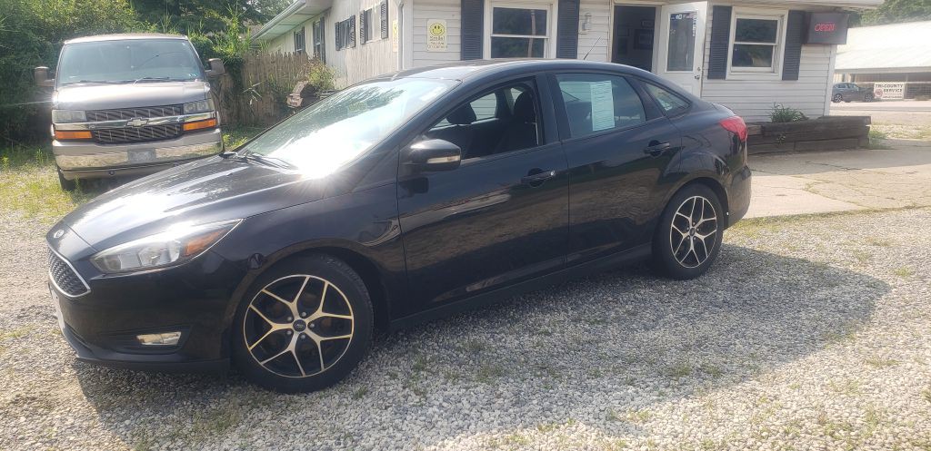 2017 Ford Focus Image 2
