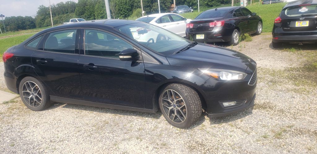 2017 Ford Focus Image 8