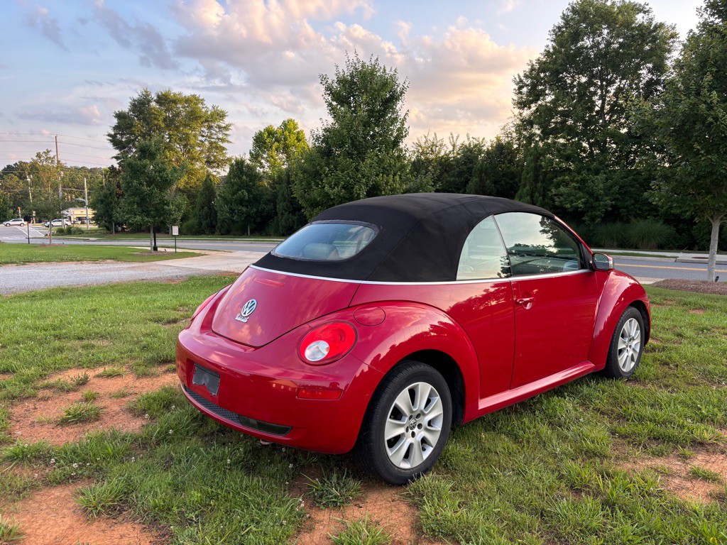 2009 Volkswagen Beetle Image 20