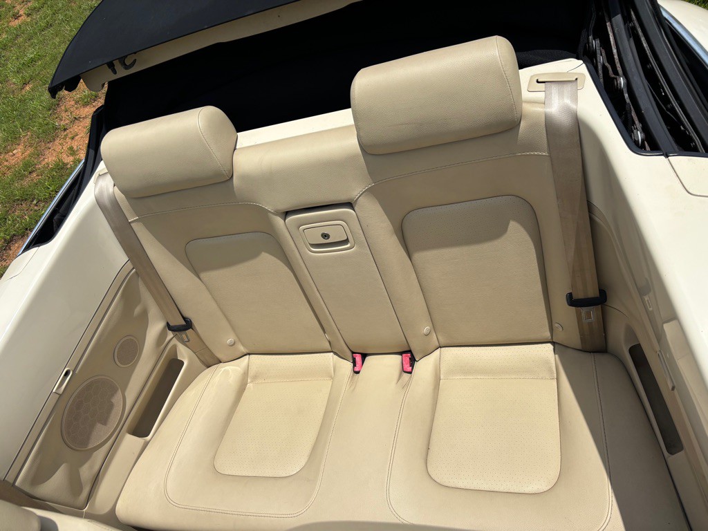 2009 Volkswagen Beetle Image 15