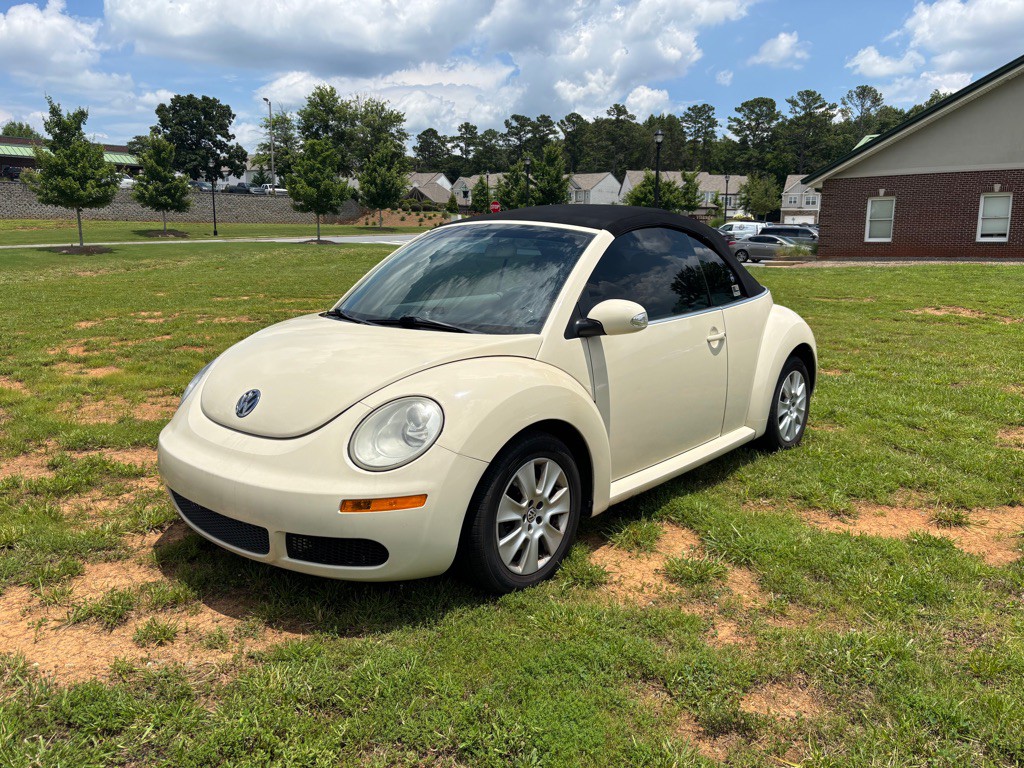 2009 Volkswagen Beetle Image 16