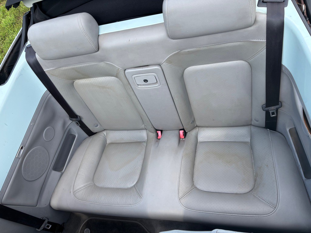 2006 Volkswagen Beetle Image 14