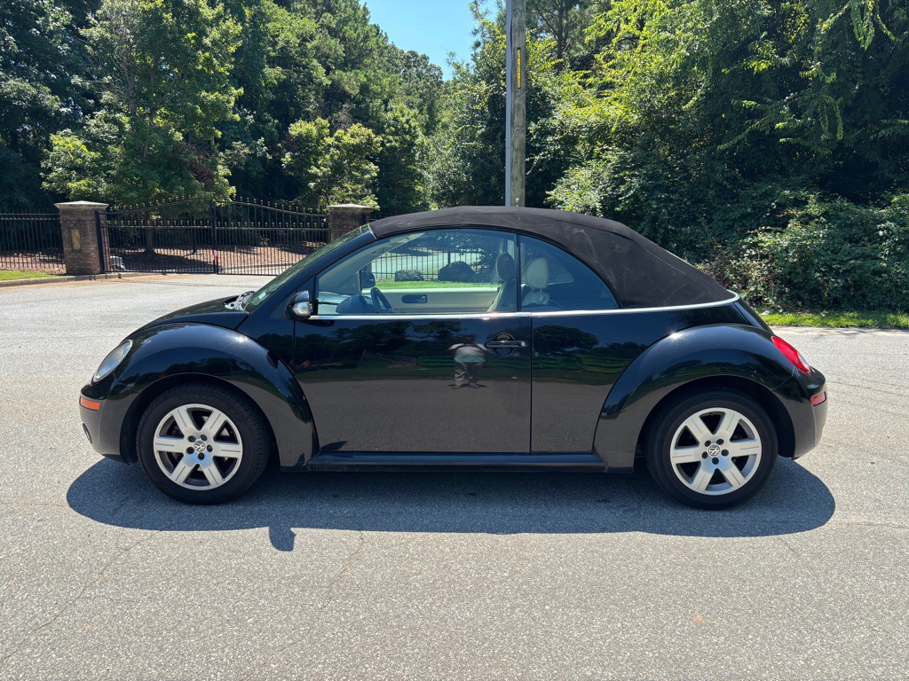 2007 Volkswagen Beetle Image 20