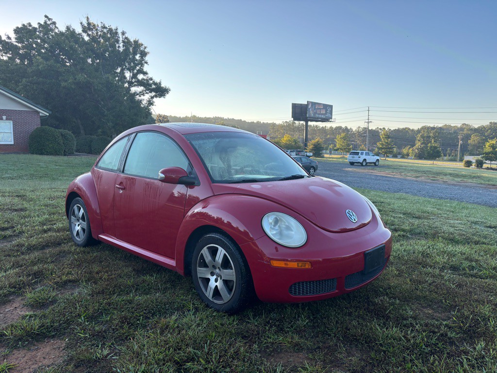 2006 Volkswagen Beetle Image 3