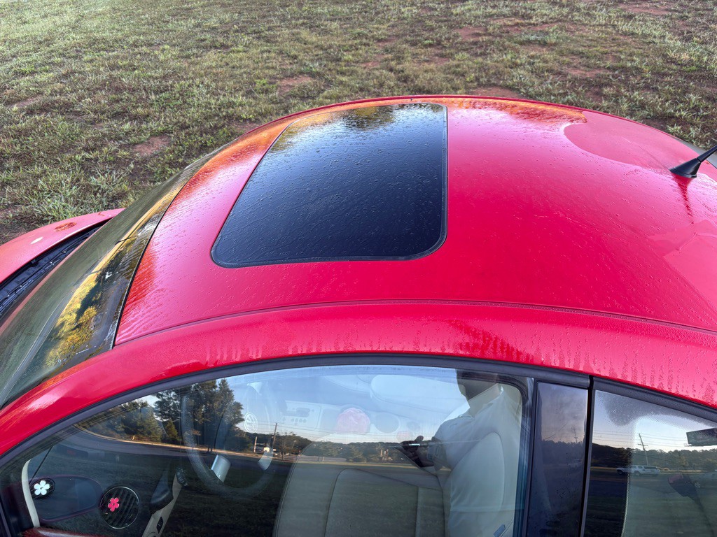 2006 Volkswagen Beetle Image 10