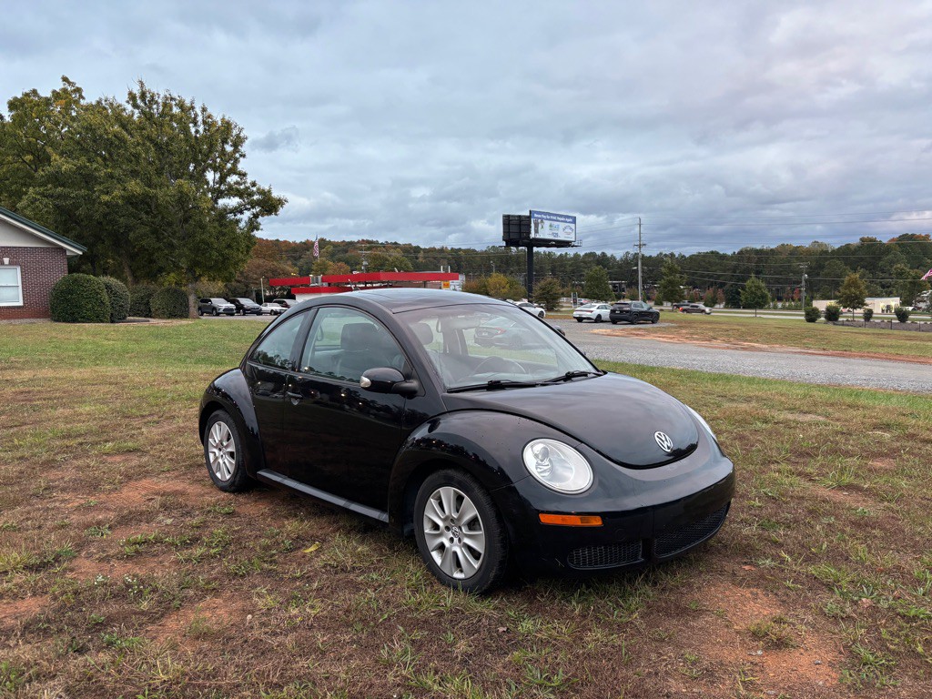 2009 Volkswagen Beetle Image 3