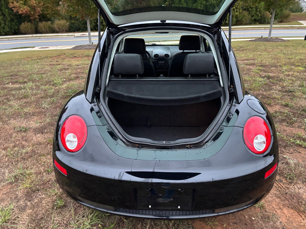 2009 Volkswagen Beetle Image 16