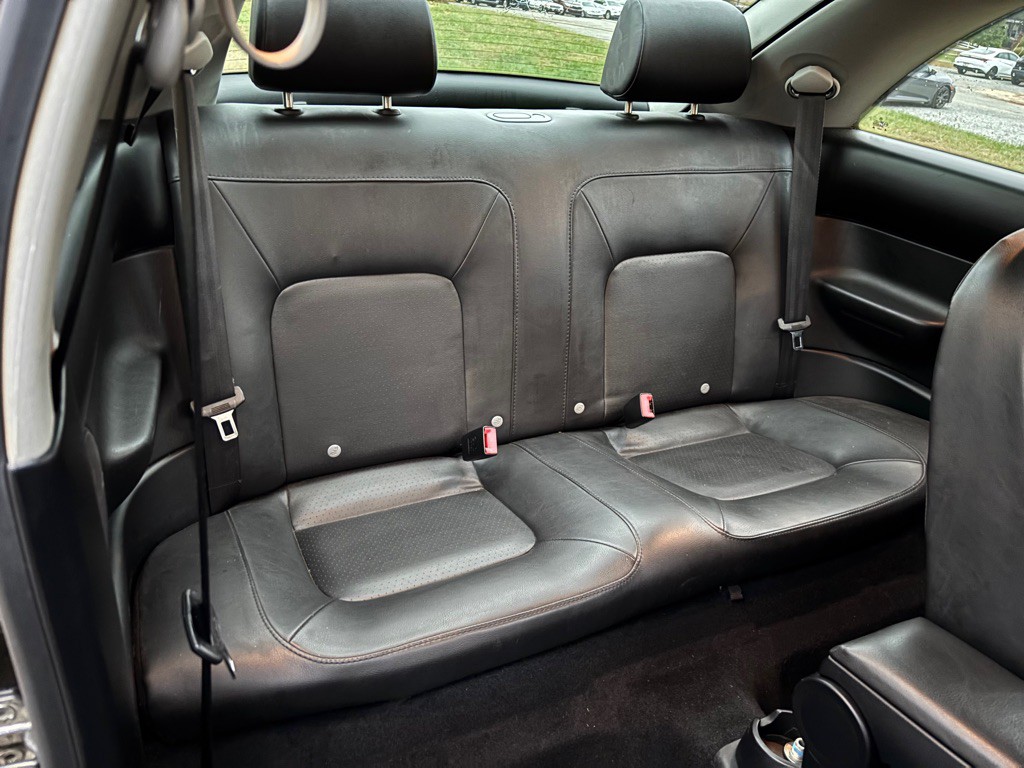 2009 Volkswagen Beetle Image 14