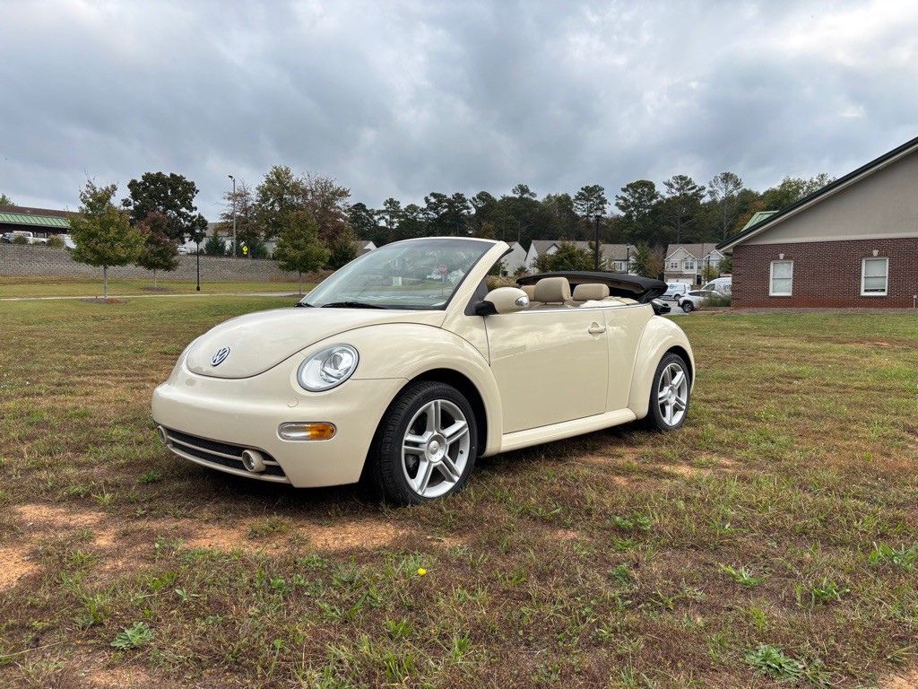 2004 Volkswagen Beetle Image 7