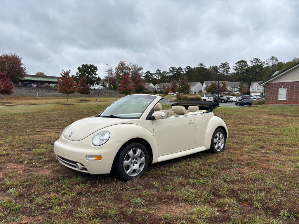 2003 Volkswagen Beetle Image 1