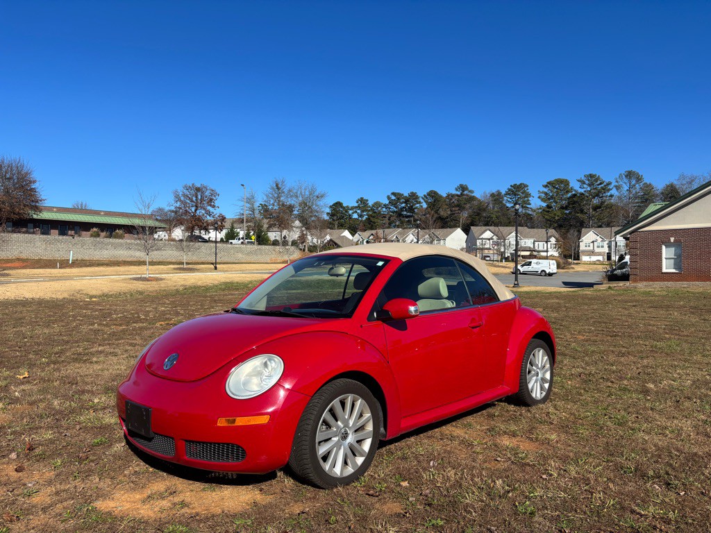 2008 Volkswagen Beetle Image 4