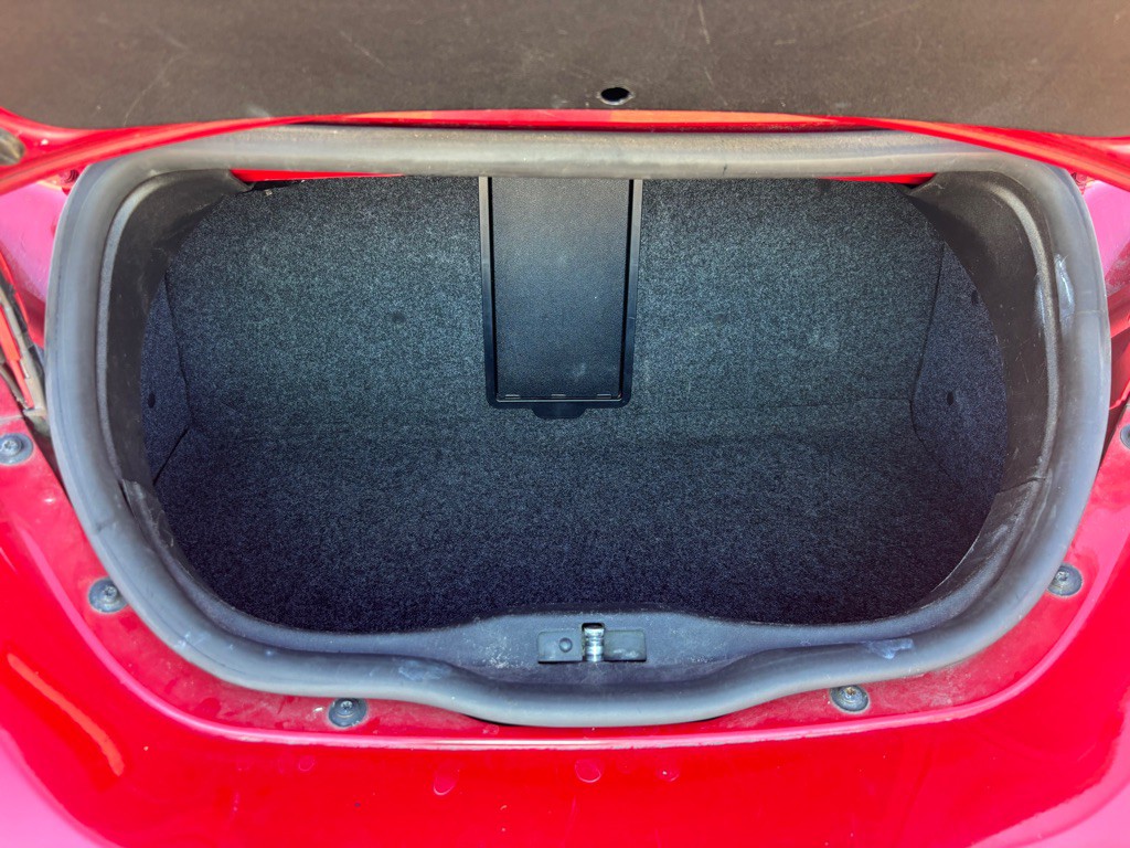 2008 Volkswagen Beetle Image 17