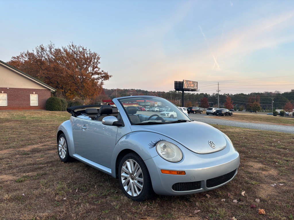 2009 Volkswagen Beetle Image 3
