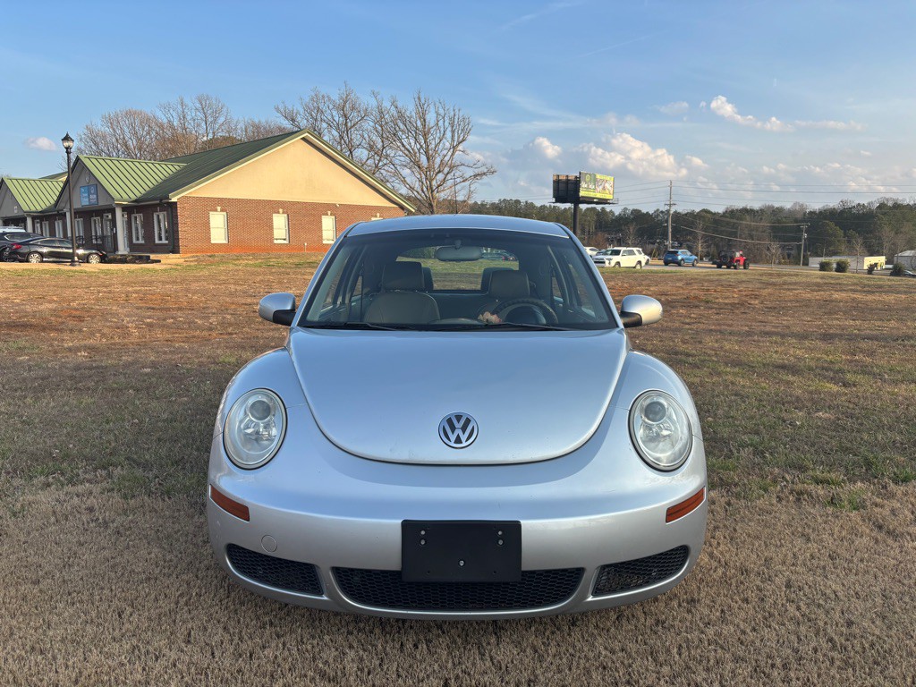 2007 Volkswagen Beetle Image 2