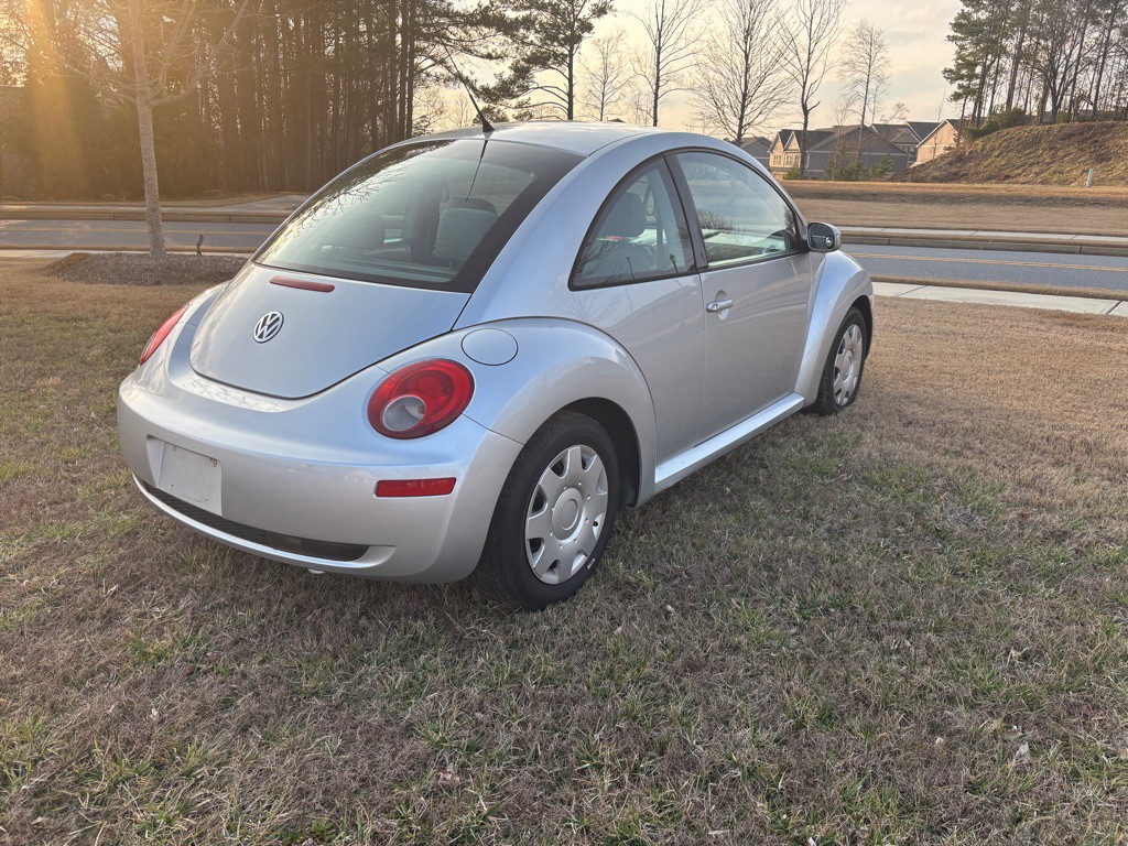 2007 Volkswagen Beetle Image 6