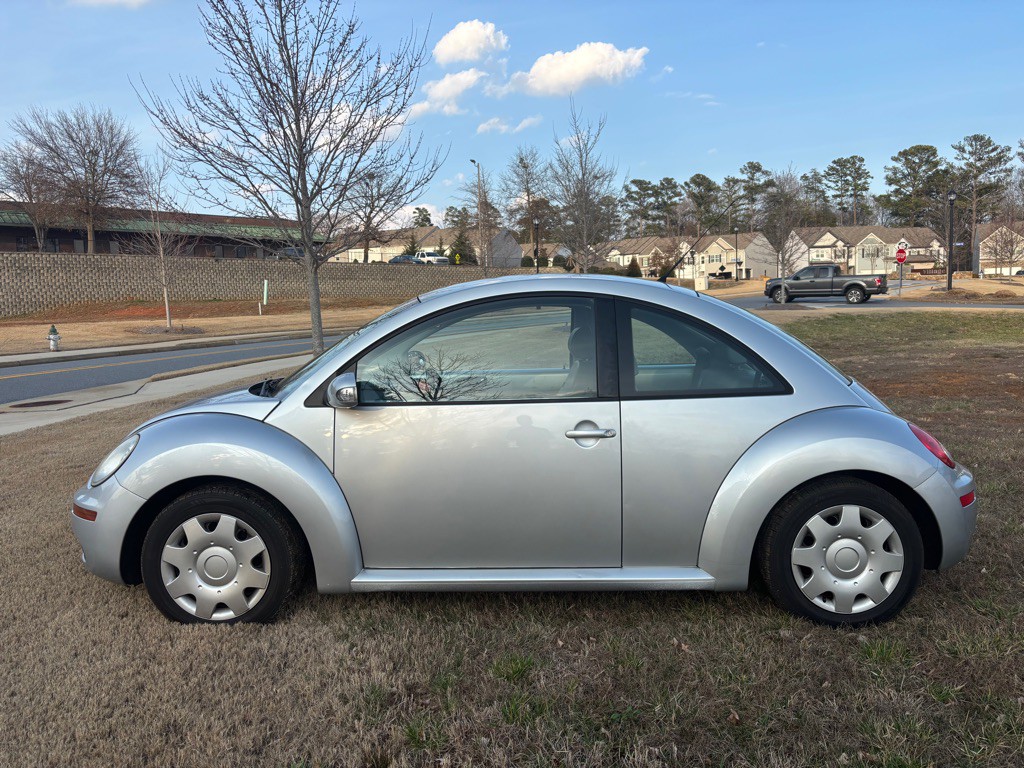 2007 Volkswagen Beetle Image 9