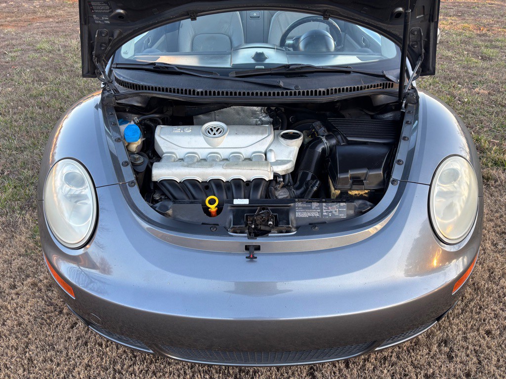 2006 Volkswagen Beetle Image 19