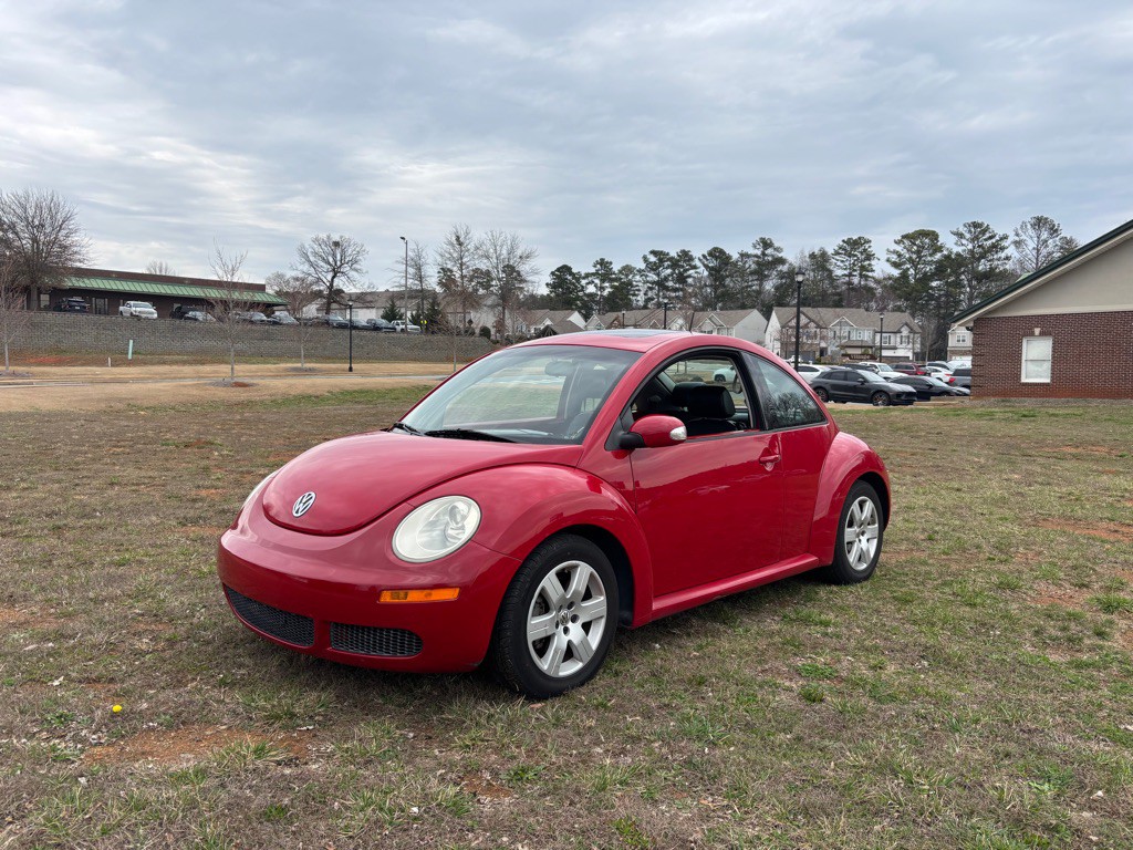 2007 Volkswagen Beetle Image 1