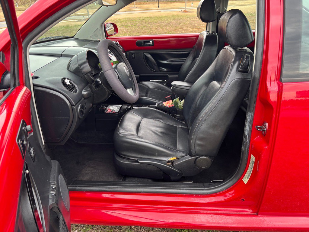 2007 Volkswagen Beetle Image 11