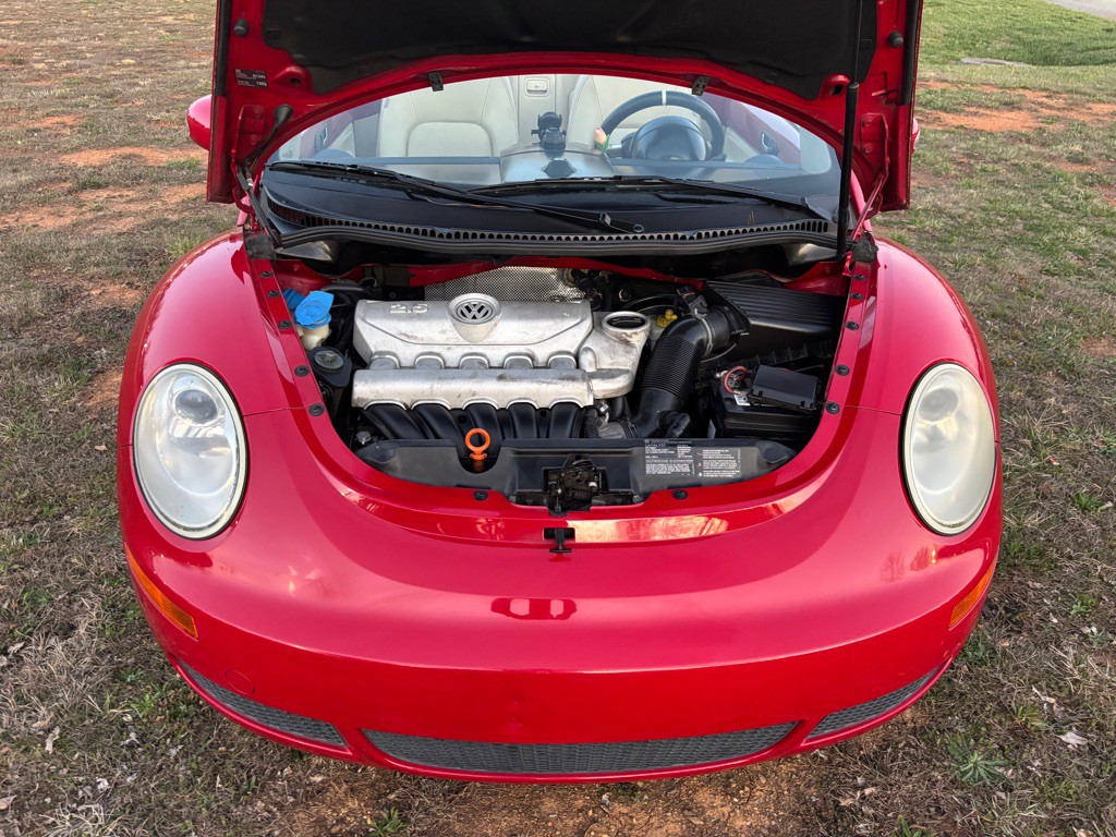 2008 Volkswagen Beetle Image 13