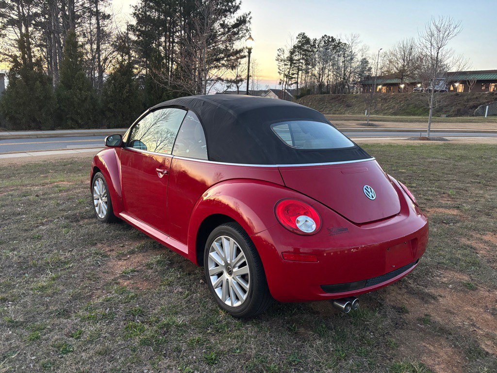 2008 Volkswagen Beetle Image 14