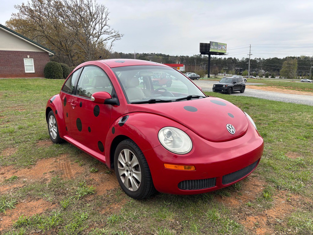2009 Volkswagen Beetle Image 3