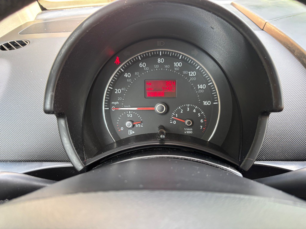 2006 Volkswagen Beetle Image 4